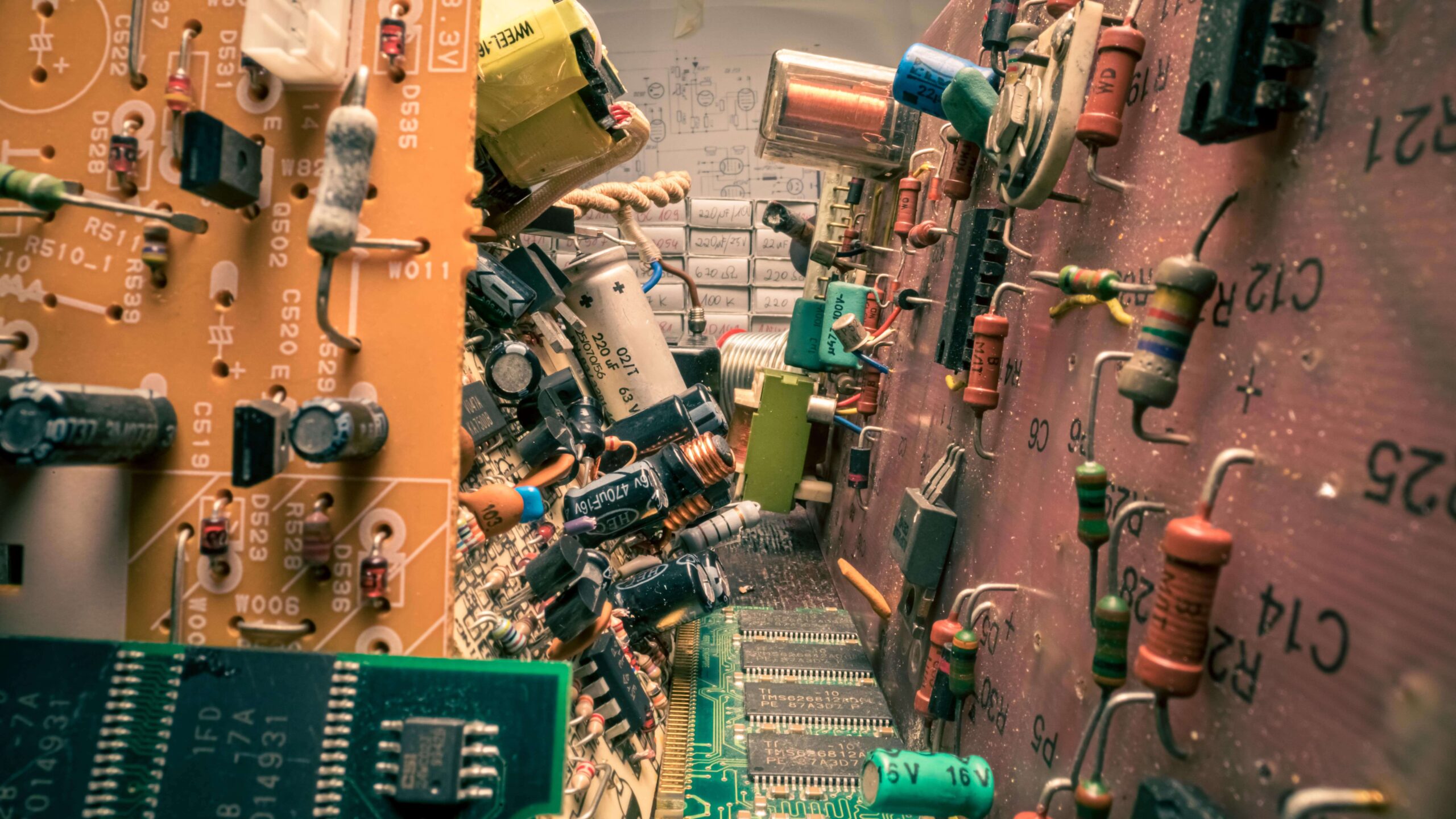 The Unique Benefits of Proper E-waste Management