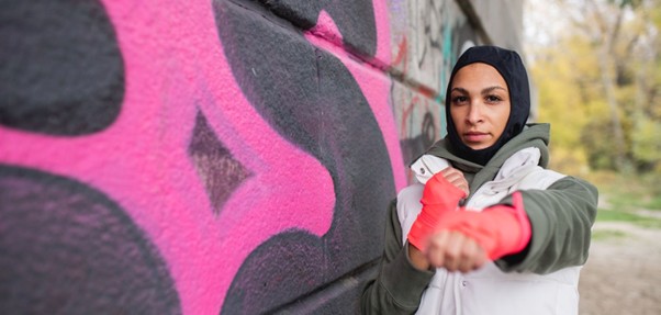 When to Call a Graffiti Removal Team